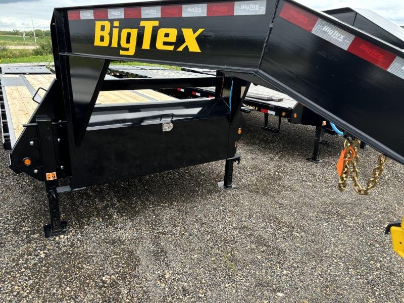 8.5'x25' Big Tex Trailers Flatbed 16GN-20+5