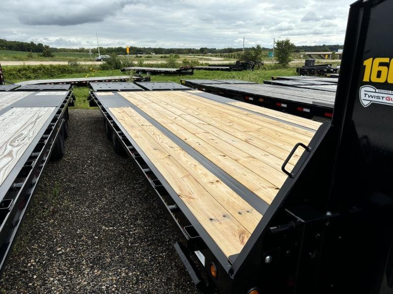 8.5'x25' Big Tex Trailers Flatbed 16GN-20+5