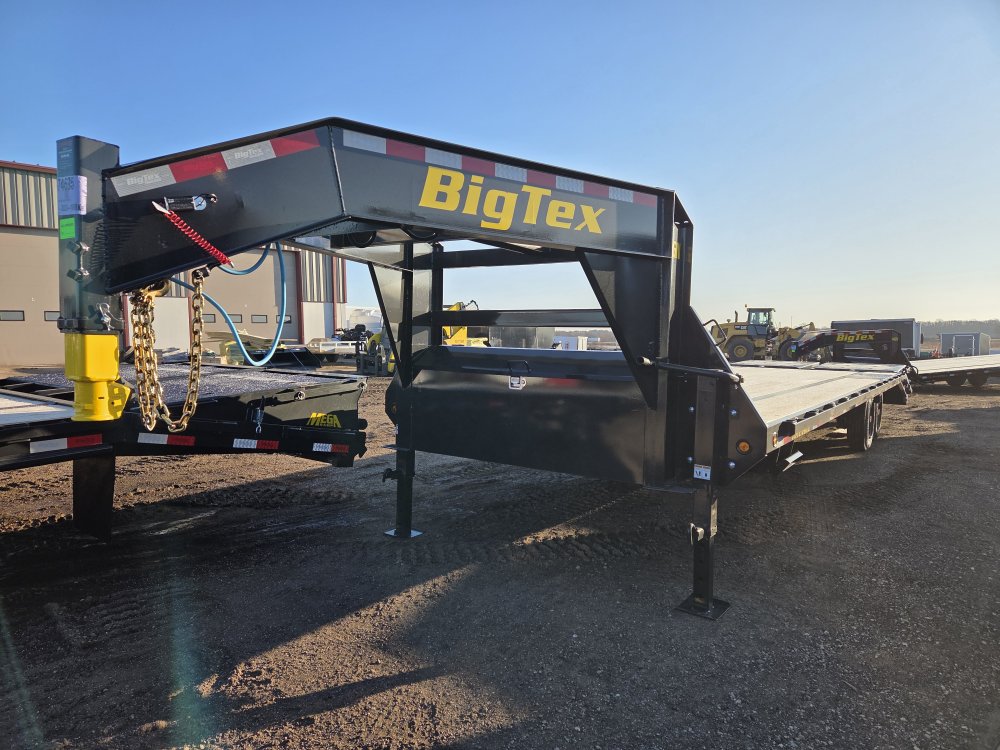 8.5'x30' Big Tex Deckover/Gooseneck 16GN-25+5