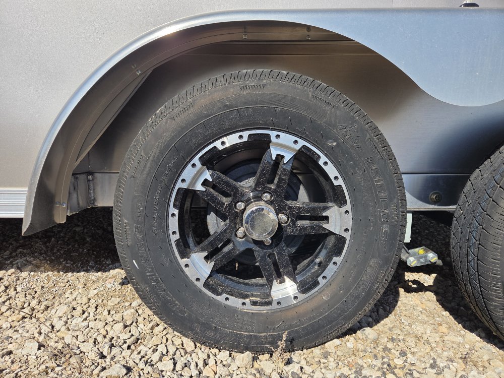 7.5'x14' Alcom Enclosed Cargo C7514STEALTH-7'1" 79"