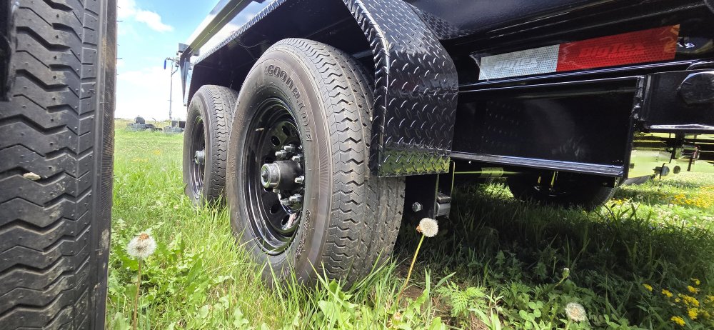 7'x14' Big Tex Trailers Dump 2'