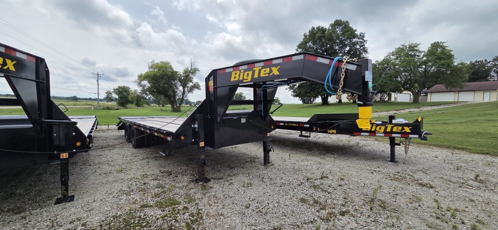 8.5'x20' Big Tex Trailers Deckover/Gooseneck 25GN-20+5