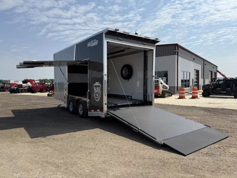 8'x20' Alcom Car Racing