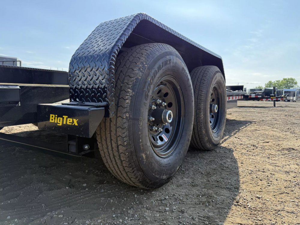 7'x22' Big Tex Trailers Tilt