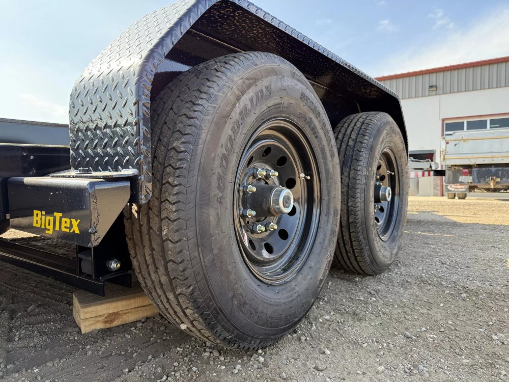 7'x20' Big Tex Trailers Tilt