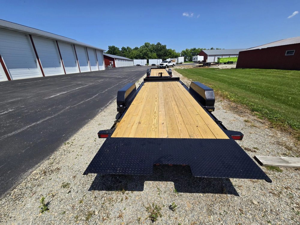 7'x20' Big Tex Trailers Tilt