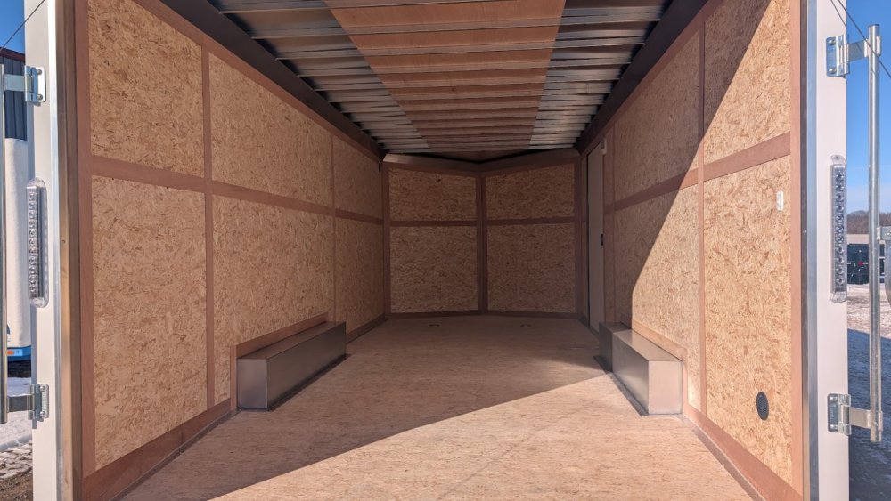 8.5'x20' RC Trailers Enclosed Cargo ARDLX8520TA3 7'