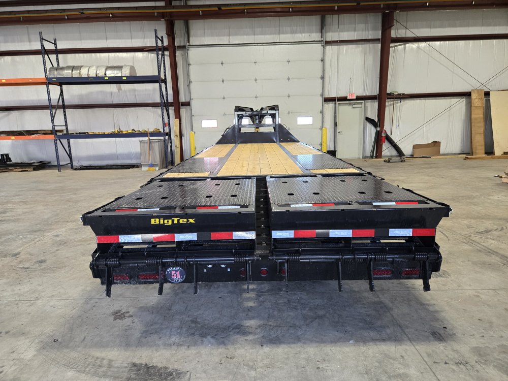 22GN-20+5 Big Tex Deckover/Gooseneck 22GN-20+5