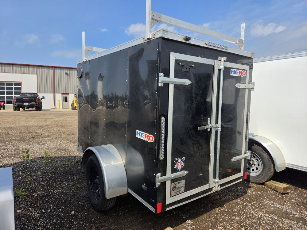 5'x8' Bravo Enclosed Cargo HR58SA 62"