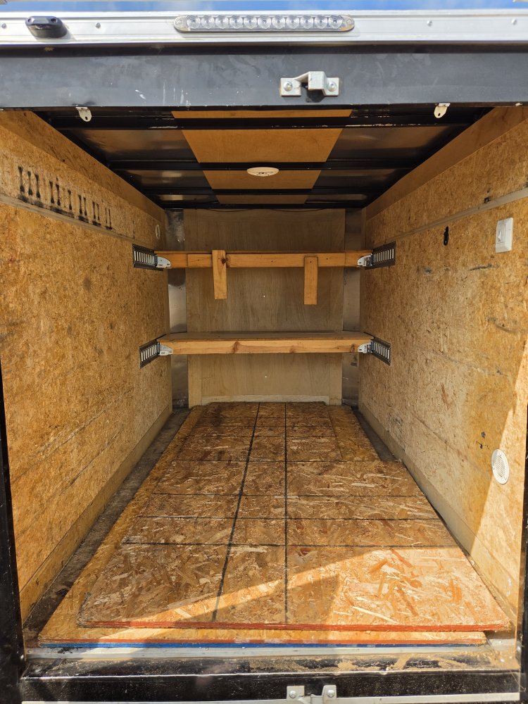 5'x8' Bravo Enclosed Cargo HR58SA 62"