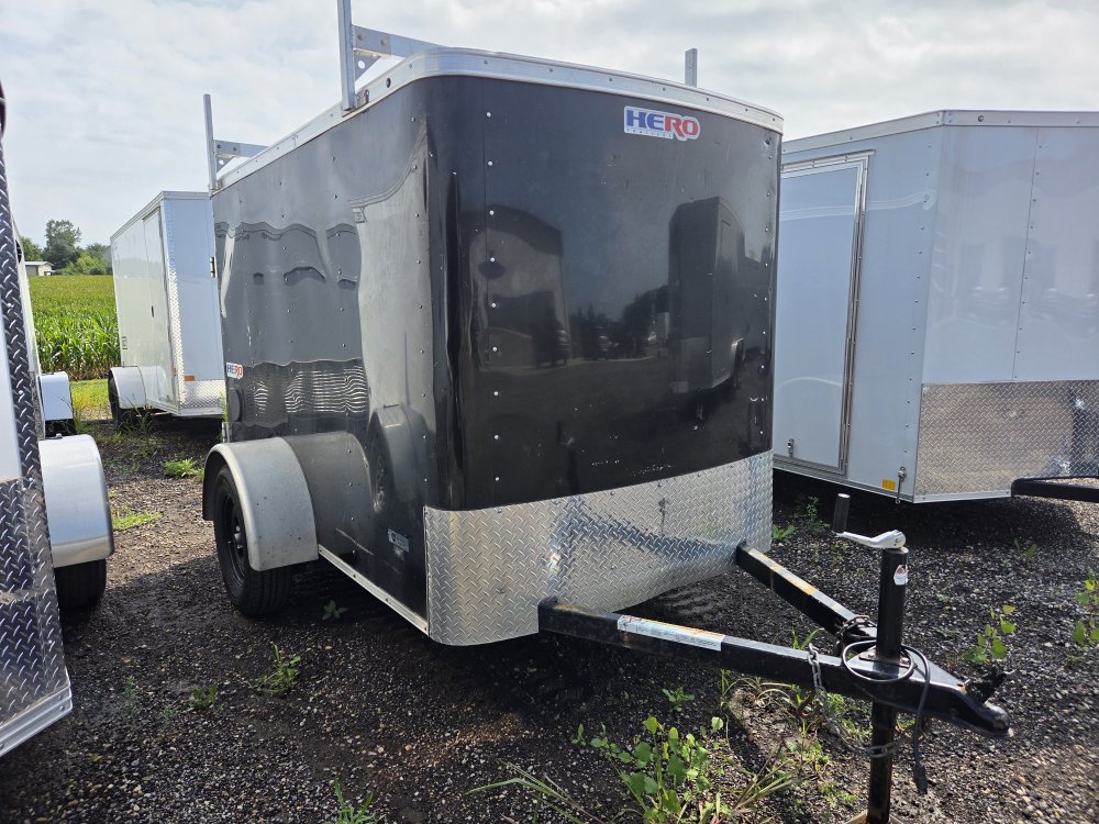 5'x8' Bravo Enclosed Cargo HR58SA 62"