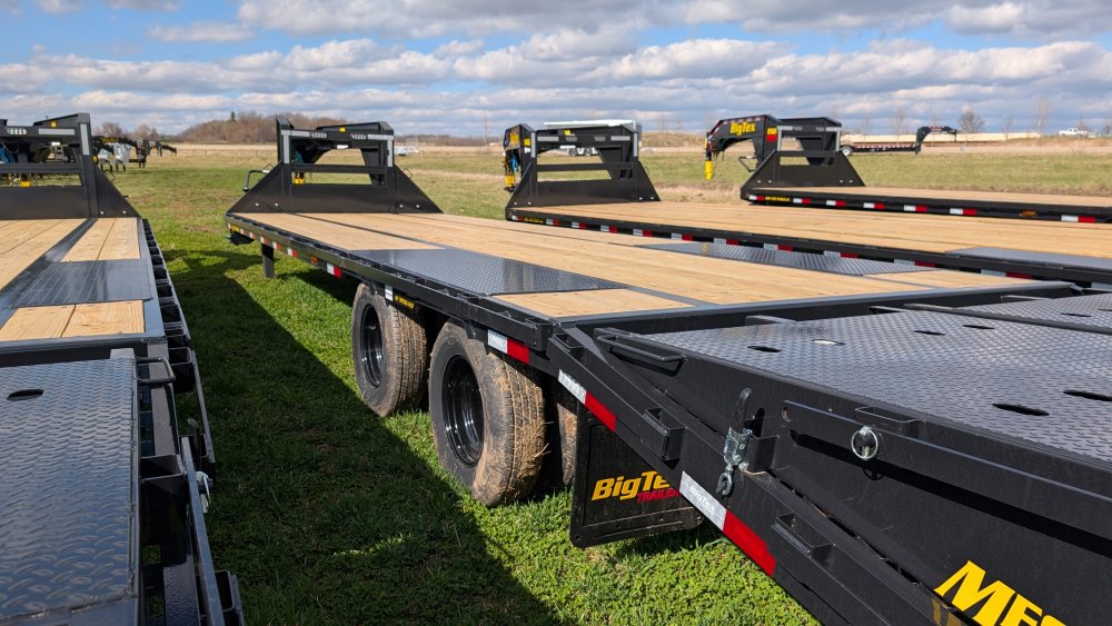 22GN-25+5 Big Tex Deckover/Gooseneck 22GN-25+5