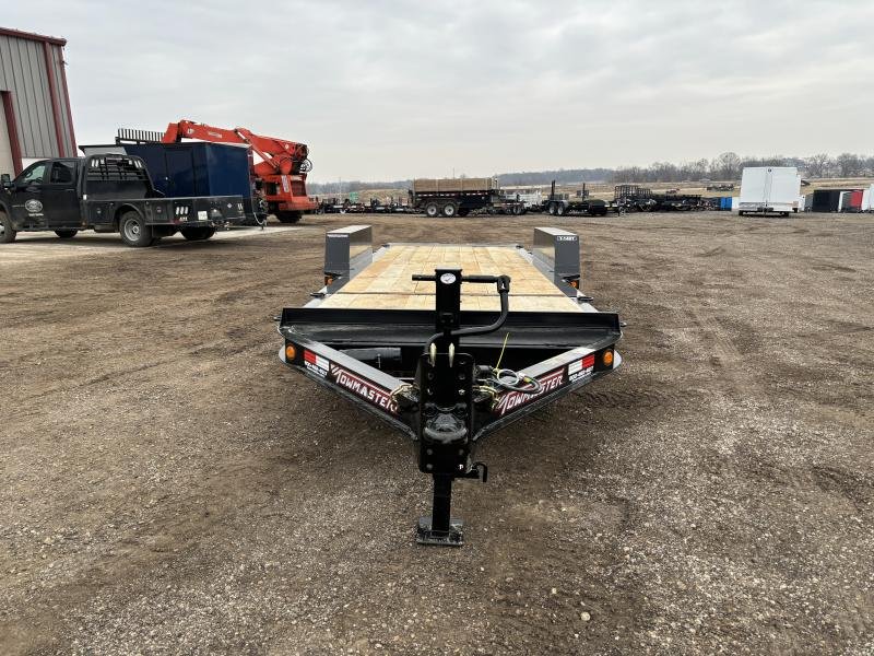 7'x22' Towmaster Trailers Equipment T-16DT 22"
