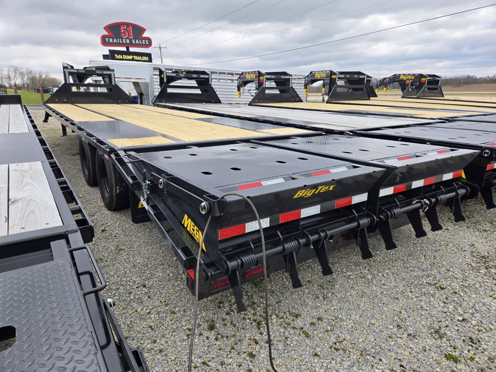 25GN-25+5 Big Tex Deckover/Gooseneck