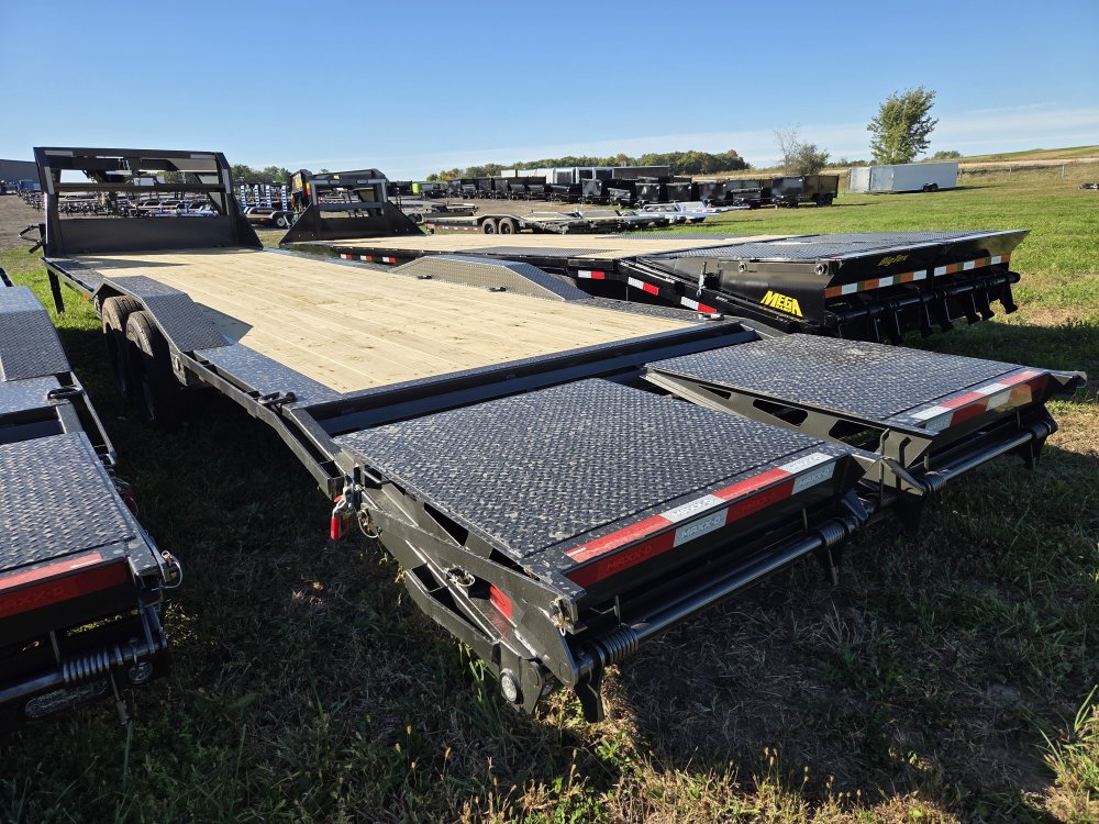 8.5x28+4 Maxx D Deckover/Gooseneck H8B10232G