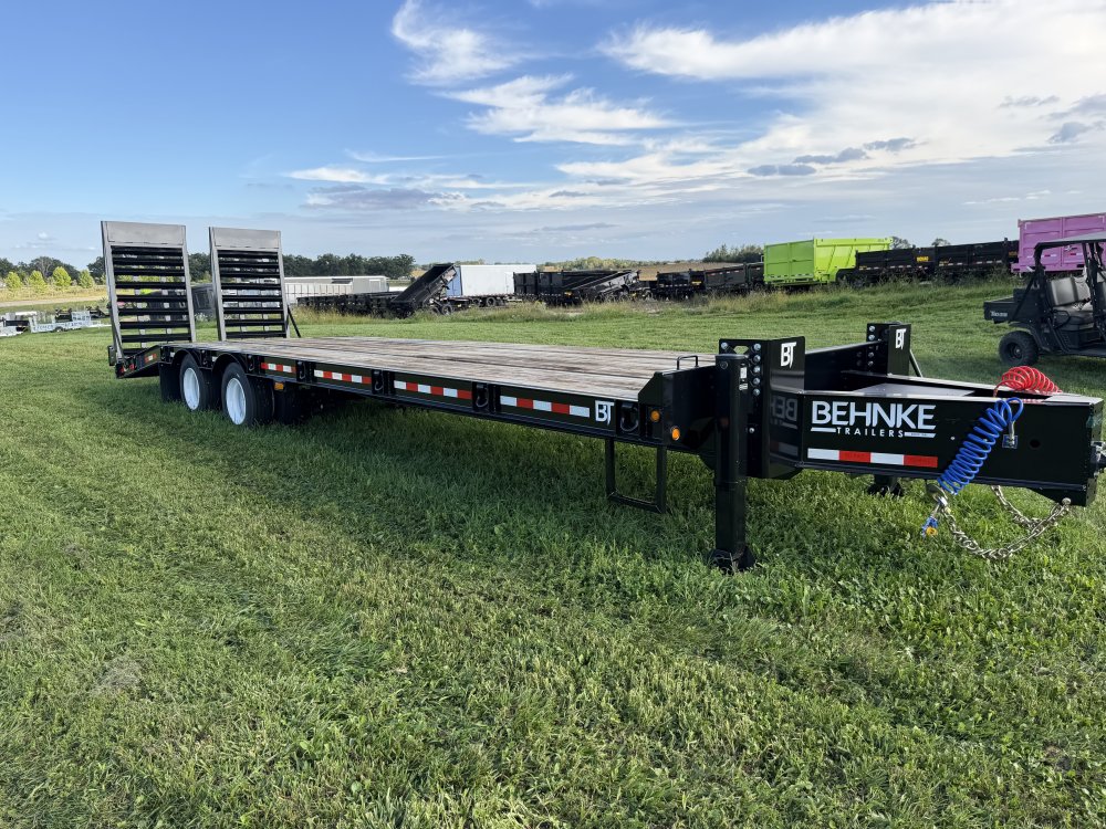 8.5'x31' Behnke Trailers Deckover/Equipment FB8X31SDPT-40L