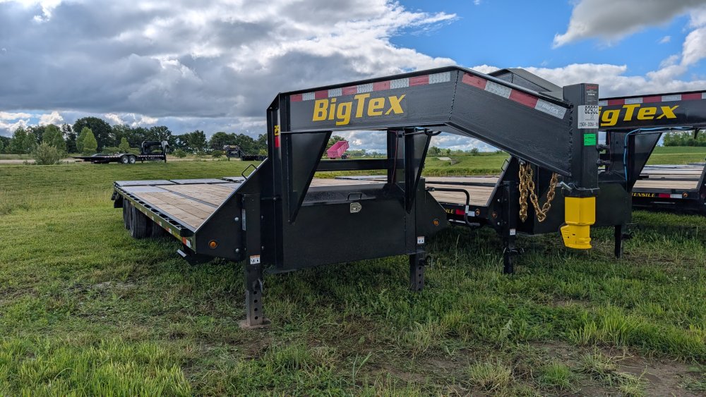 25GN-25+5 Big Tex Deckover/Gooseneck