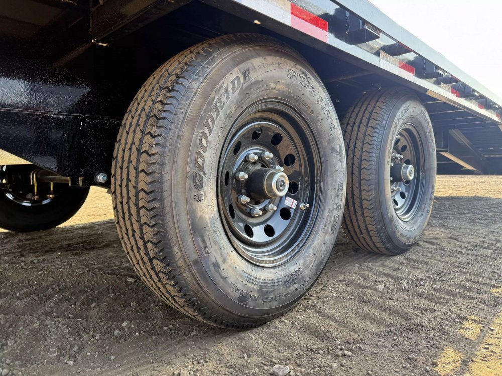 8'x30' Big Tex Trailers Equipment
