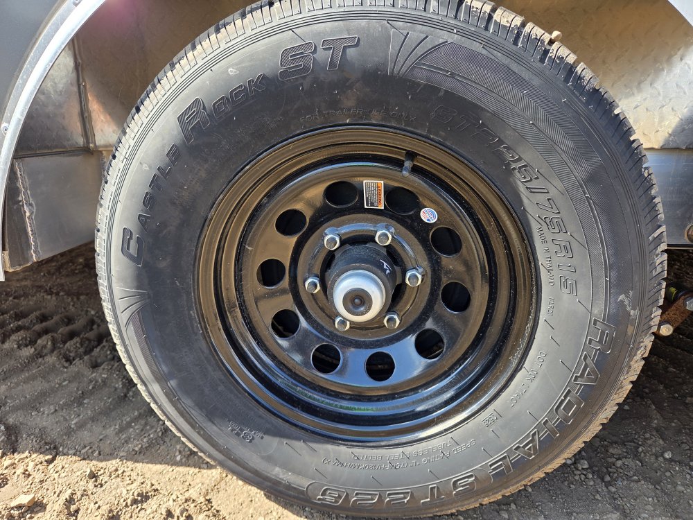 8.5'x16' Alcom Enclosed Cargo XPRESS8.5X16UCP-LMFL25 79"