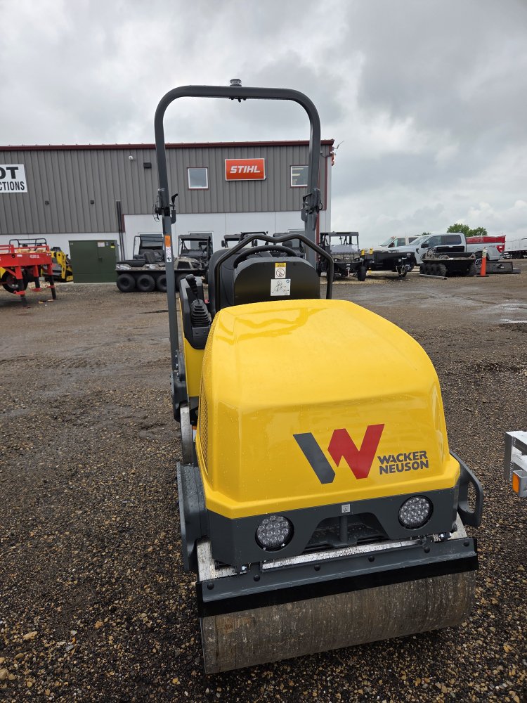 Wacker Neuson RD12A Contractor Equipment
