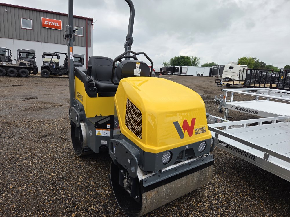 Wacker Neuson RD12A Contractor Equipment