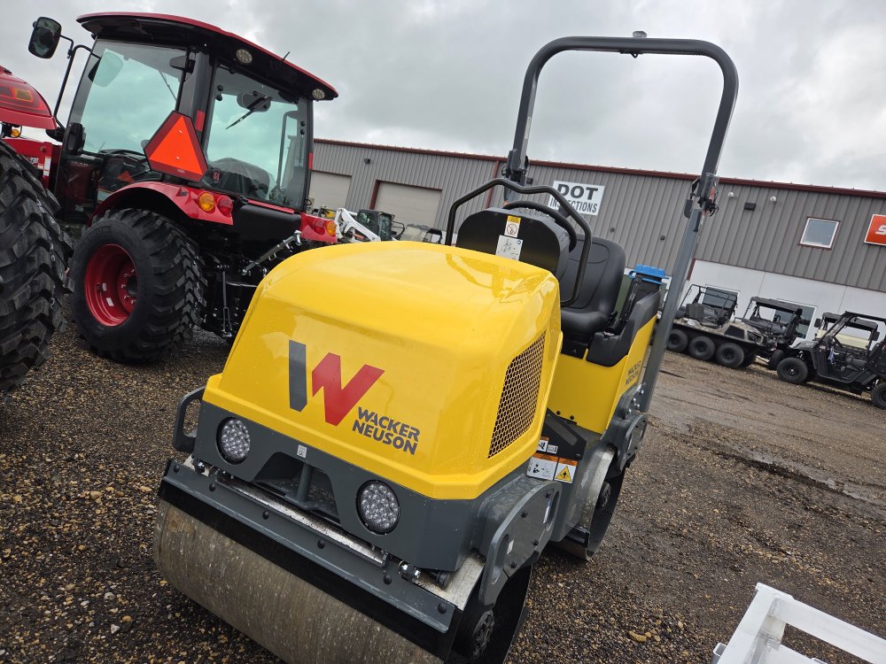 Wacker Neuson RD12A Contractor Equipment