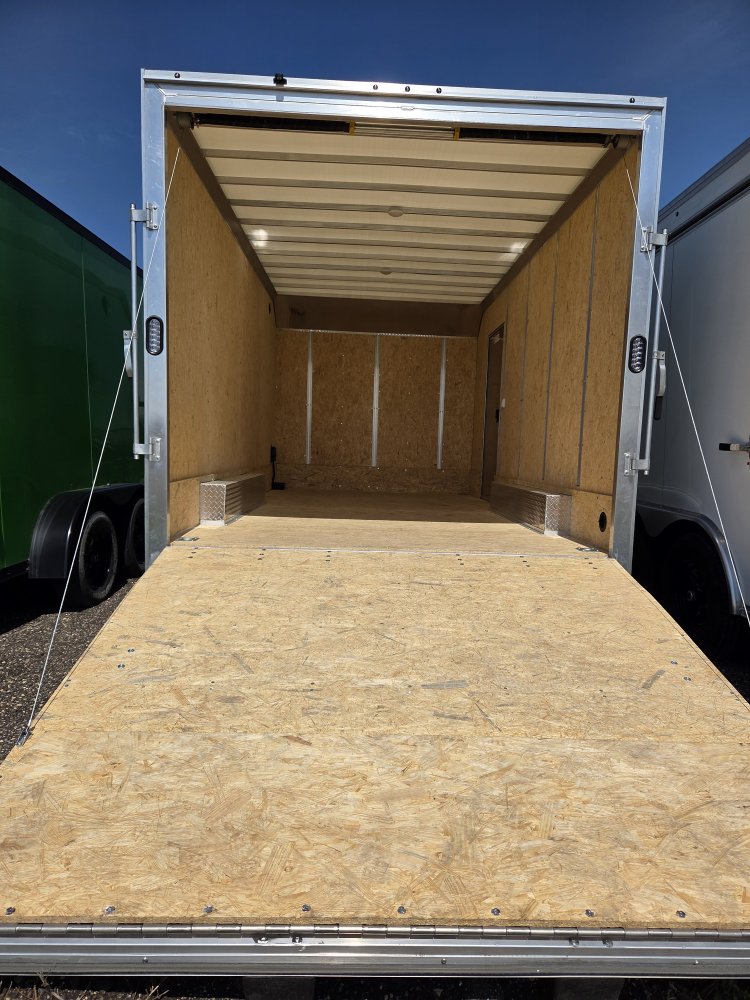 8.5'x20' Alcom Enclosed Cargo XPRESS8.5X20 ULP-LMFL25 88"