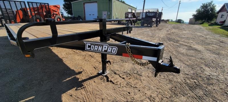 x216" CornPro Flatbed 18+4 C series