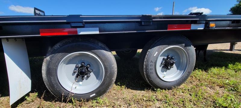 8.5'x20' CornPro Flatbed 20+5 16k GVWR