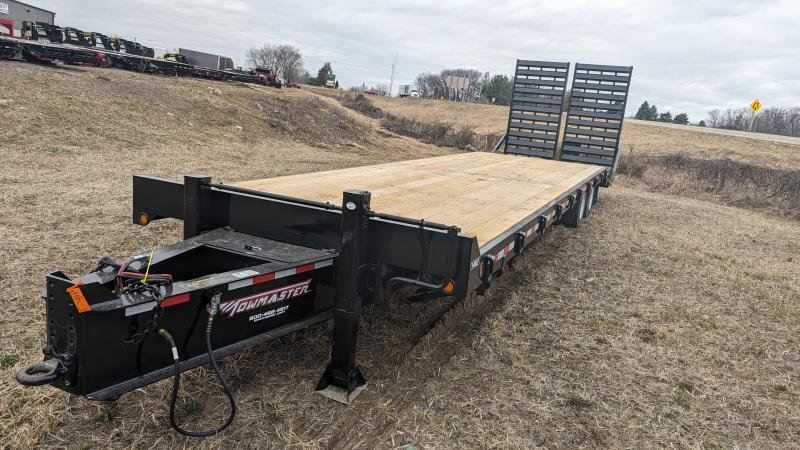 8.5'x20' Towmaster Trailers Equipment T-40LP