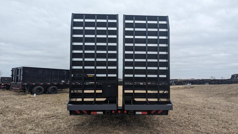 8.5'x20' Towmaster Trailers Equipment T-40LP