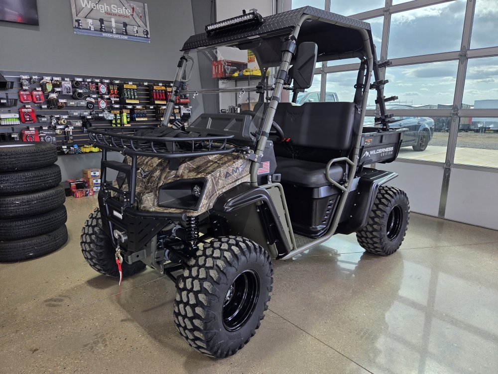 American LandMaster AMP 4X4 UTV