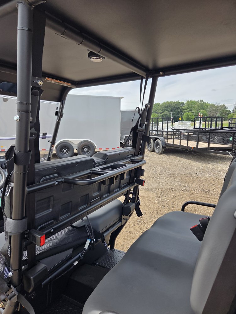 Landmaster AMP Crew Wilderness Edition 4X4 UTV
