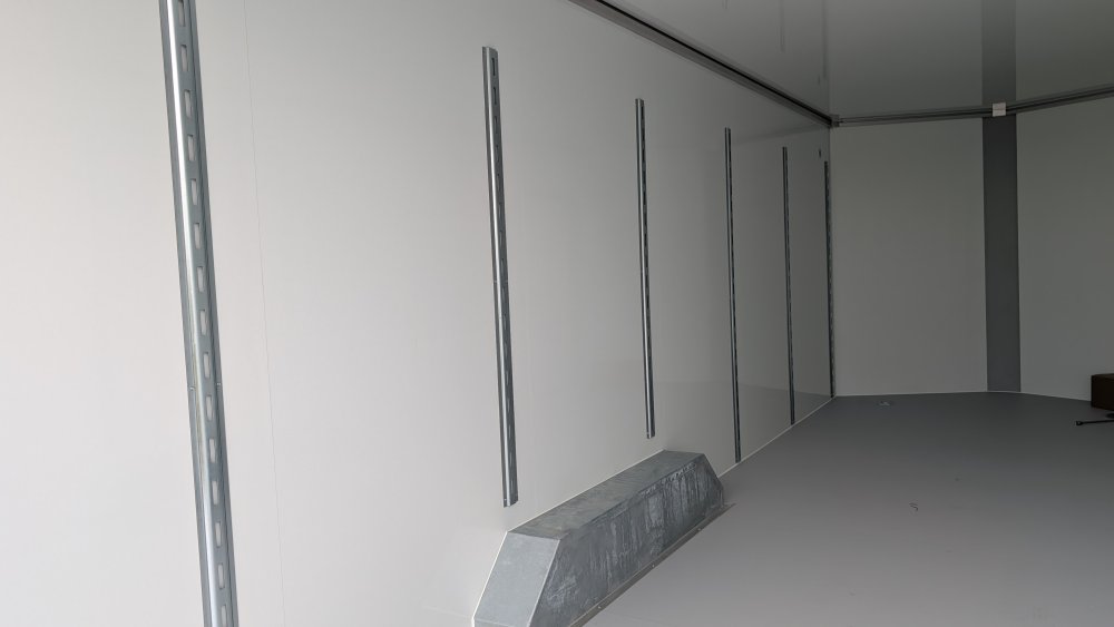 8.5'x24' CellTech Enclosed Cargo 85X24TA5 8'