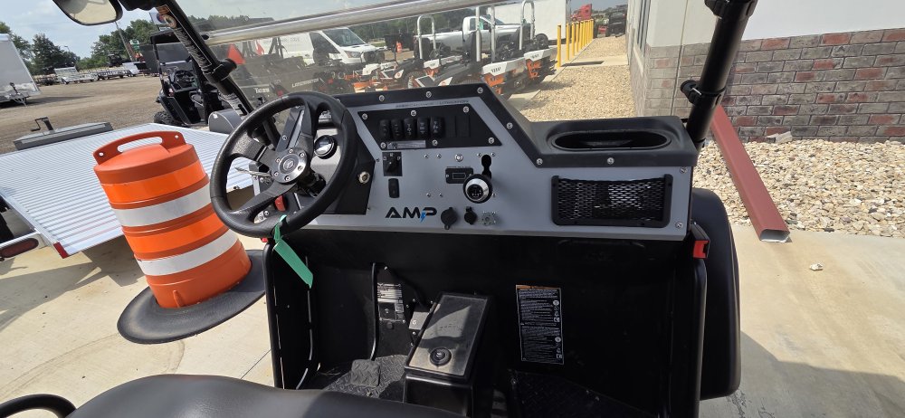 SALES EVENT 2024 American LandMaster AMP Crew 4X4 Utility Side-by-Side (UTV)