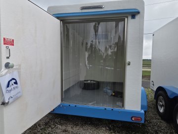 6'x8' Polar King Mobile Refrigerated/Freezer PKM68