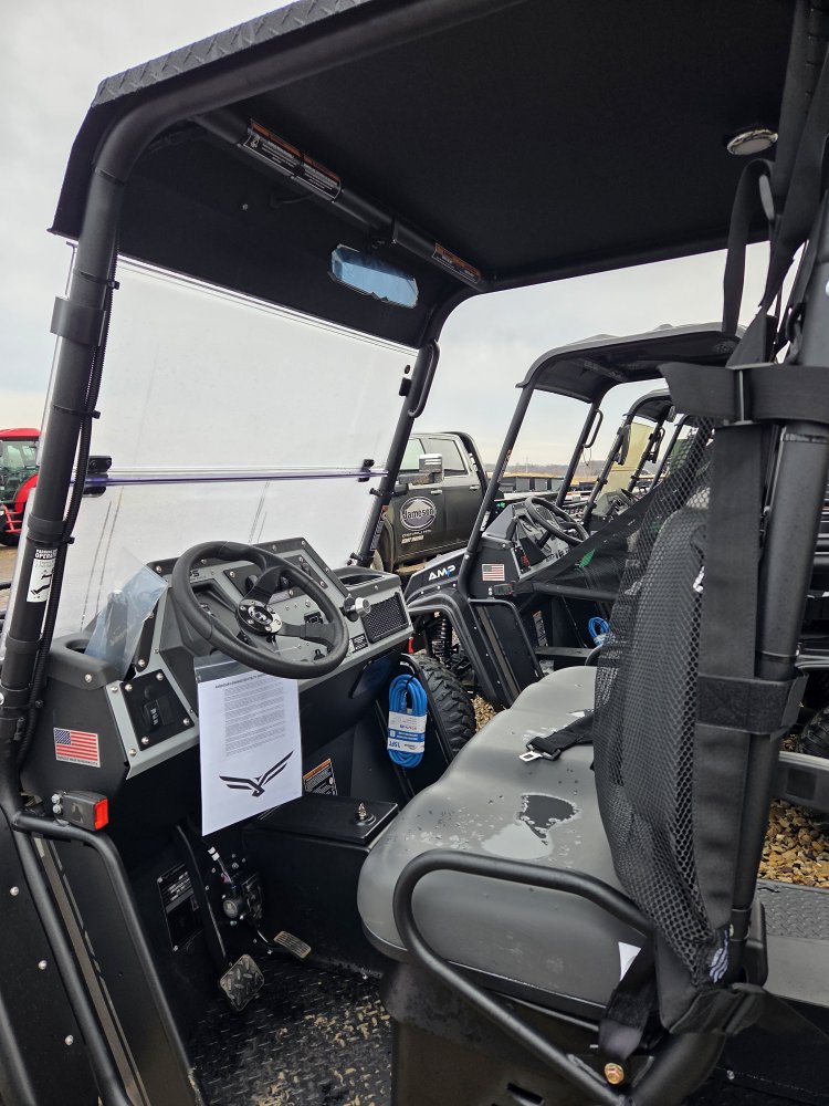 Landmaster Amp 4WD UTV