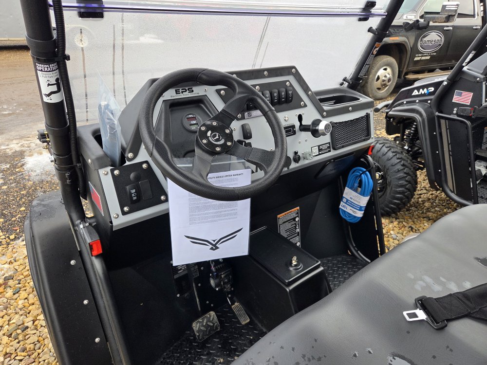 Landmaster Amp 4WD UTV