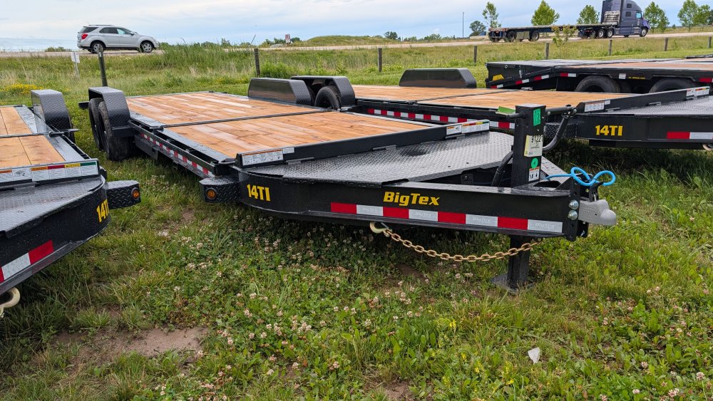 7'x24' Big Tex Equipment/Tilt 14TI-24