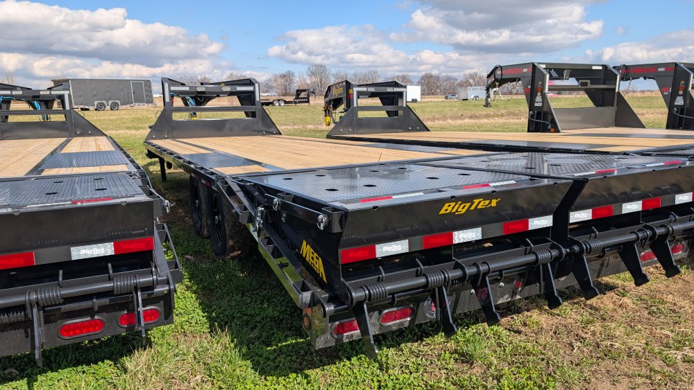 14GN-20+5 Big Tex Deckover/Gooseneck 14GN-20+5
