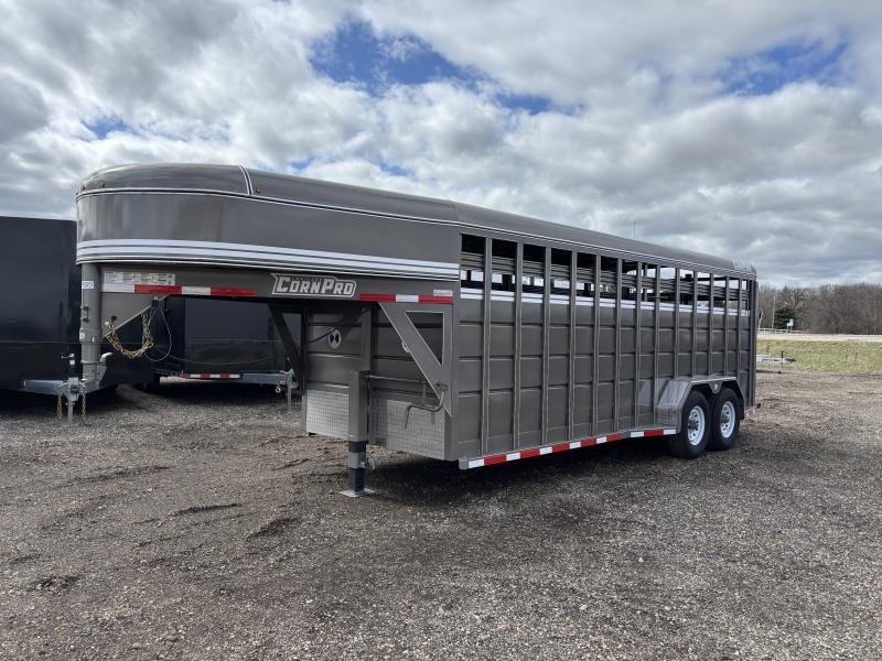 2025 CornPro SG-20 7H Livestock / Horse Trailer 7x20