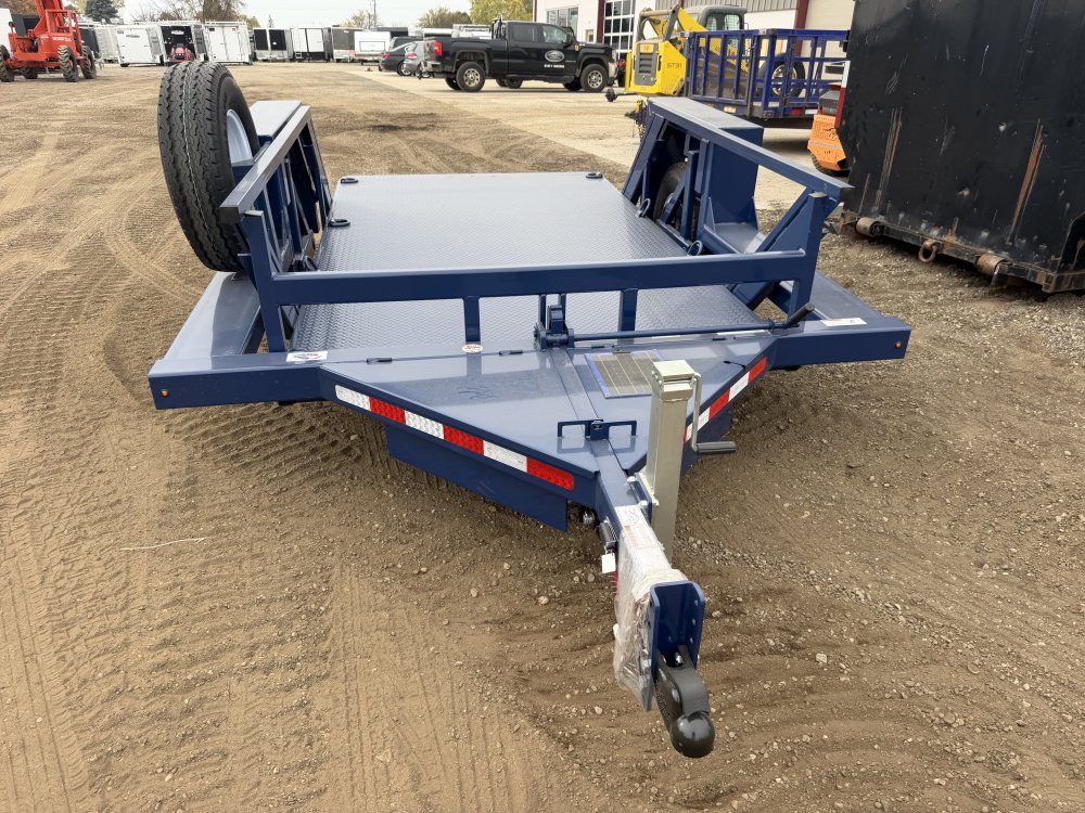 2026 8.5K Dovetail Trailer photo 3