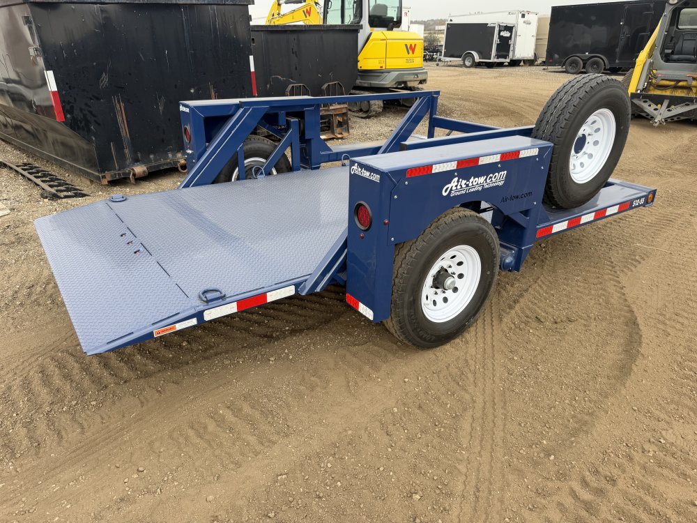 2026 8.5K Dovetail Trailer photo 5