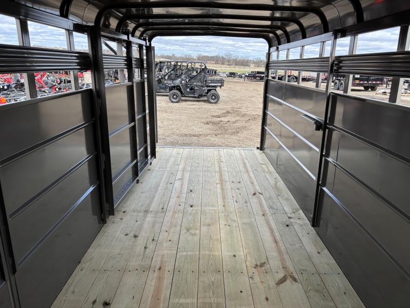 2025 CornPro SB-20 7S Livestock / Horse Trailer 7x20
