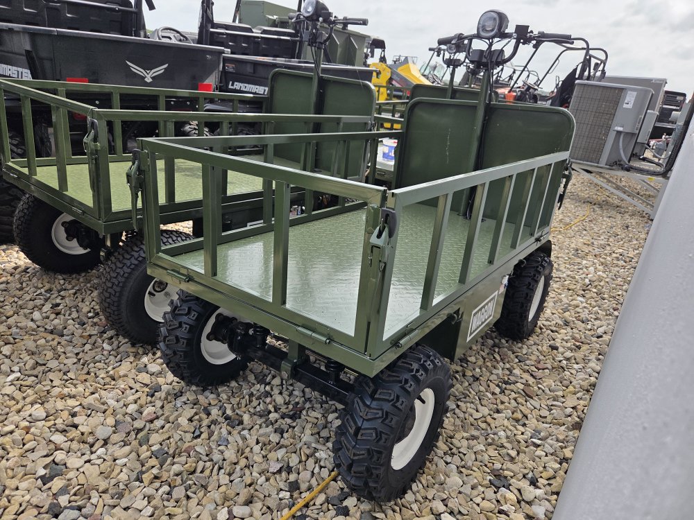 WAGGON Snow & Mud Edition 1200W Electric Utility Cart