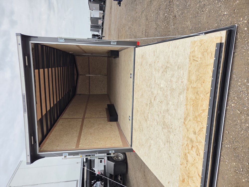 8.5'x24' RC Trailers Enclosed Cargo RDLX8524TA3 84"