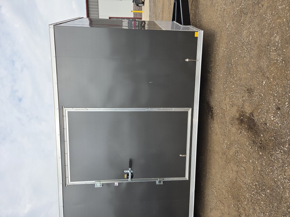 8.5'x24' RC Trailers Enclosed Cargo RDLX8524TA3 84"