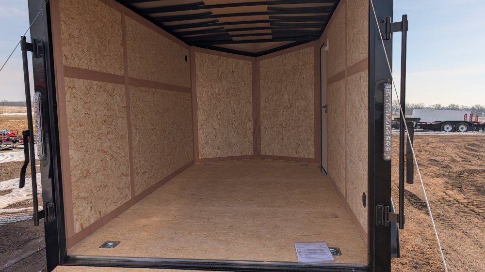 7'x12' RC Trailers Enclosed Cargo RDLX712TA2