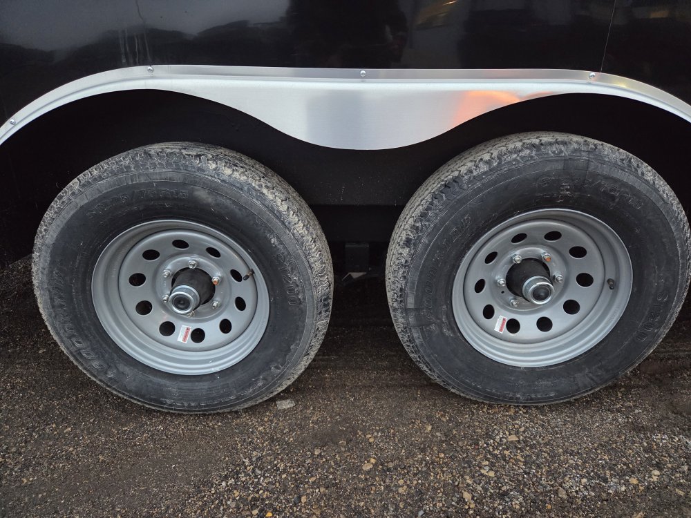 8.5'x18' RC Trailers Contractor RDLX 8.5x18 TA3 84"