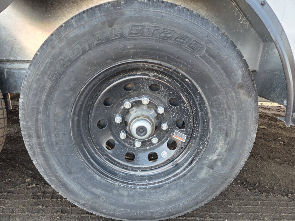 8.5'x24' CellTech Enclosed Cargo 85X24TA5 86"